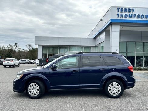 Used 2019 Dodge Journey SE w/ Premium Group image 5