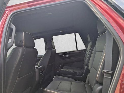 Used 2021 Chevrolet Tahoe Premier w/ Premium Package RWD image 13