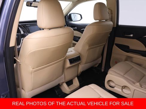 Used 2014 Toyota Highlander Limited AWD/4WD image 10