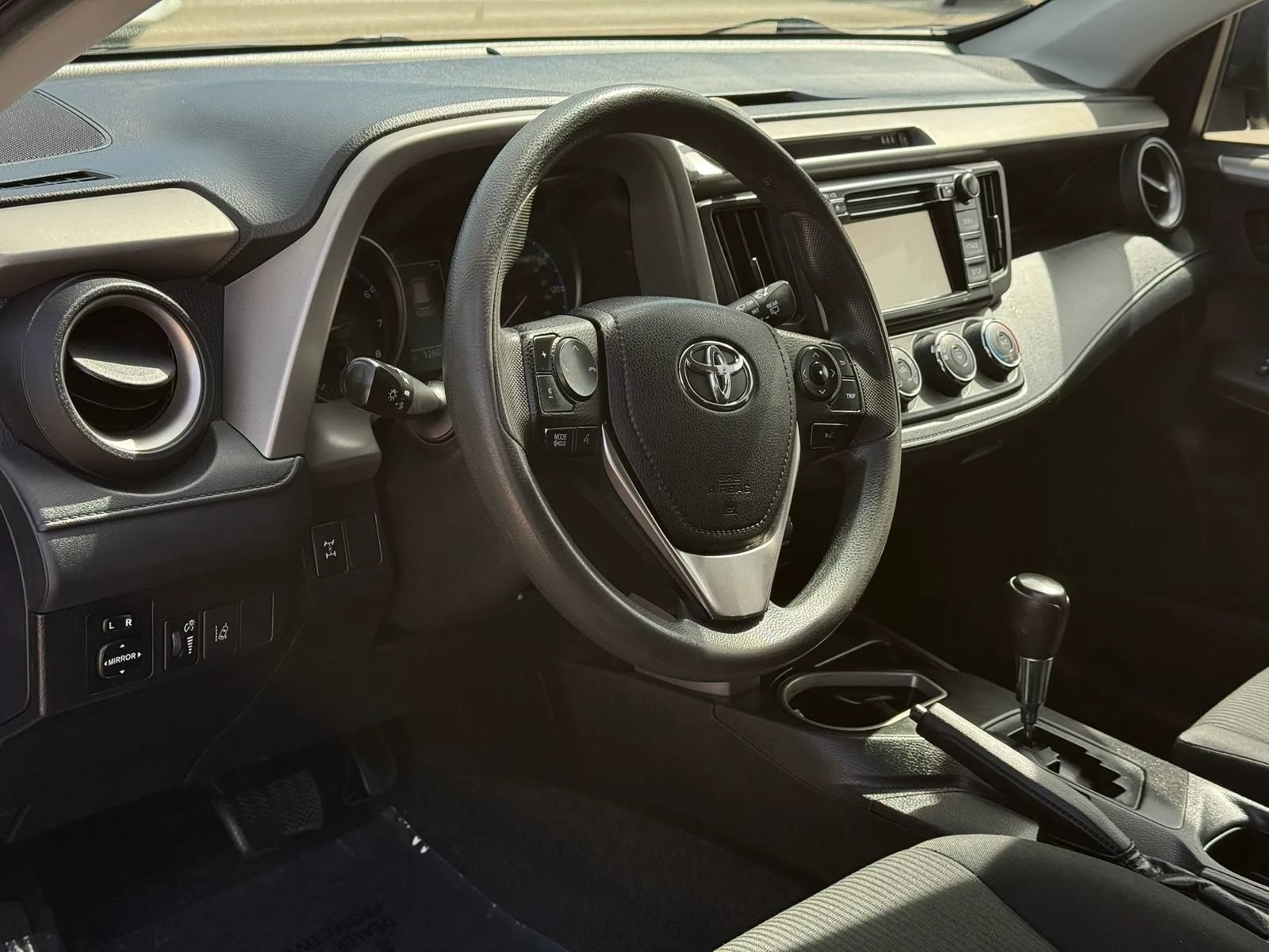 Used 2017 Toyota RAV4 LE w/ All Weather Liner Package AWD/4WD image 9