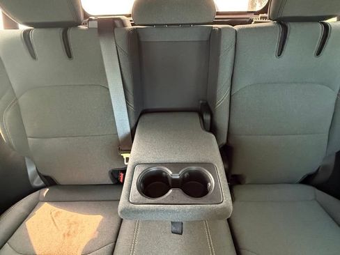 Used 2024 Jeep Wrangler Unlimited Sahara AWD/4WD image 27