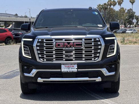 New 2026 GMC Yukon XL Denali RWD image 2