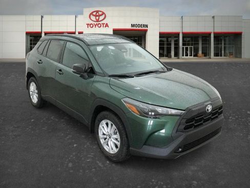 New 2026 Toyota Corolla Cross LE FWD image 13