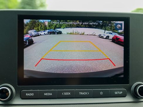 Used 2023 Hyundai Kona SEL AWD/4WD image 55