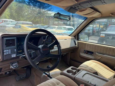 Used 1994 Chevrolet Silverado 3500 4x4 Crew Cab image 8