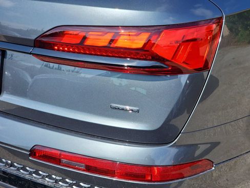 New 2026 Audi Q7 3.0T Prestige AWD/4WD image 39