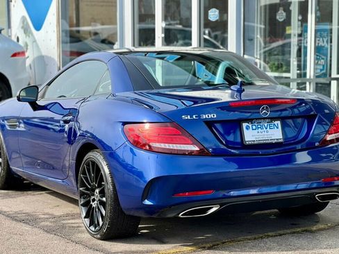 Used 2020 Mercedes-Benz SLC 300 image 28
