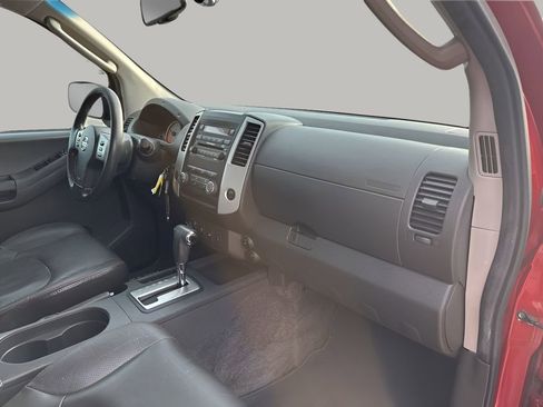 Used 2012 Nissan Xterra PRO-4X w/ Pro-4x Leather Pkg image 13