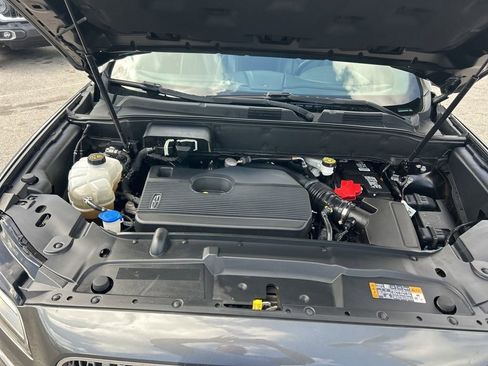 Used 2020 Lincoln Nautilus FWD image 16