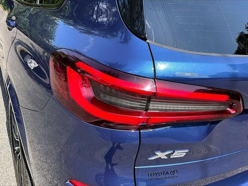 Used 2022 BMW X5 sDrive40i w/ M Sport Package RWD image 20