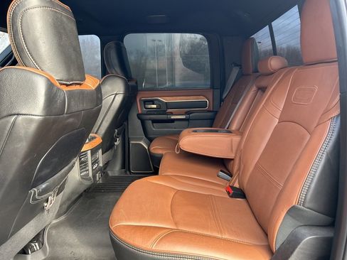 Used 2020 RAM 2500 Limited image 28