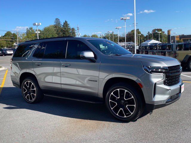 Used 2023 Chevrolet Tahoe RST w/ Sport Performance Package AWD/4WD image 7