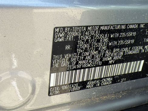 Used 2025 Toyota RAV4 XLE Premium w/ Weather Package AWD/4WD image 22