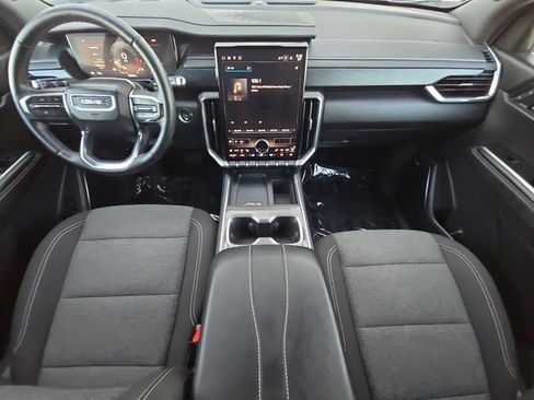 Used 2025 GMC Acadia Elevation image 20