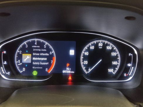 Used 2018 Honda Accord Touring image 23