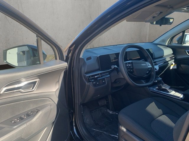 New 2026 Kia Sportage LX w/ LX Convenience Package AWD/4WD image 18