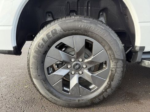 Used 2025 Ford F150 Lightning Pro image 10