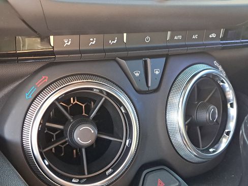 Used 2022 Chevrolet Camaro SS image 23