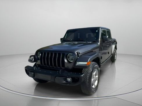Used 2021 Jeep Gladiator Sport image 10