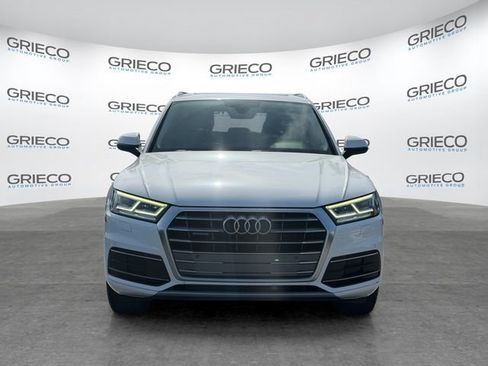 Used 2019 Audi Q5 2.0T Premium Plus w/ Premium Plus Package AWD/4WD image 2