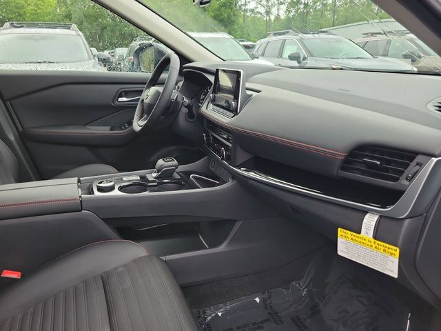 New 2026 Nissan Rogue SV w/ Rock Creek Premium Package AWD/4WD image 32
