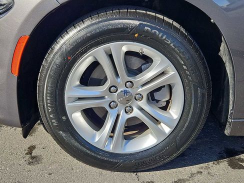 Used 2023 Dodge Charger SXT image 25