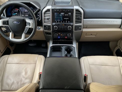 Used 2017 Ford F250 Lariat w/ Lariat Ultimate Package image 24