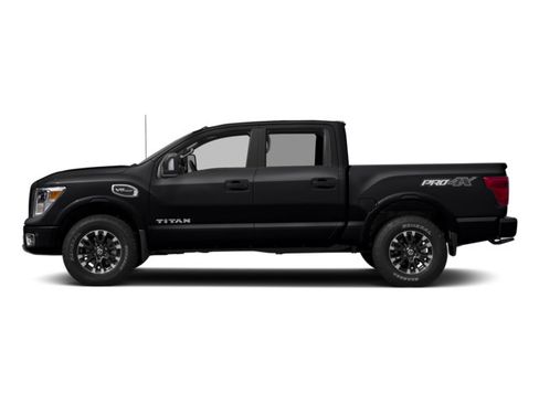 Used 2017 Nissan Titan PRO-4X w/ Pro-4x Convenience Package AWD/4WD image 1