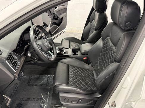 Used 2023 Audi SQ5 Premium Plus w/ Premium Plus Package AWD/4WD image 16