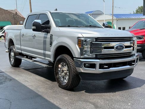 Used 2019 Ford F250 Lariat w/ Chrome Package AWD/4WD image 3