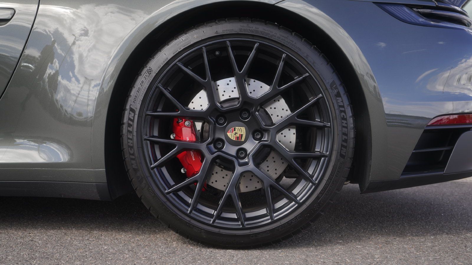 Used 2023 Porsche 911 Carrera GTS RWD image 7