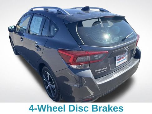 Used 2022 Subaru Impreza Premium image 3