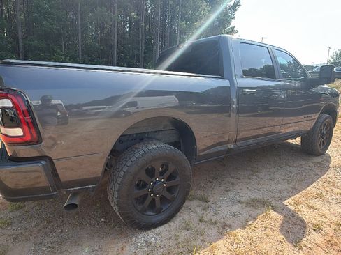 Used 2024 RAM 2500 Laramie w/ Night Edition AWD/4WD image 8