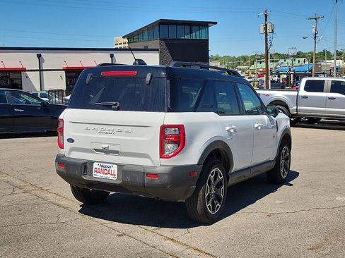 Certified 2025 Ford Bronco Sport Outer Banks w/ Outer Banks Tech Package+ AWD/4WD image 5