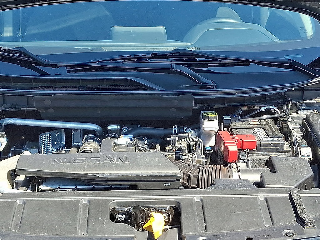 Used 2024 Nissan Rogue S AWD/4WD image 30