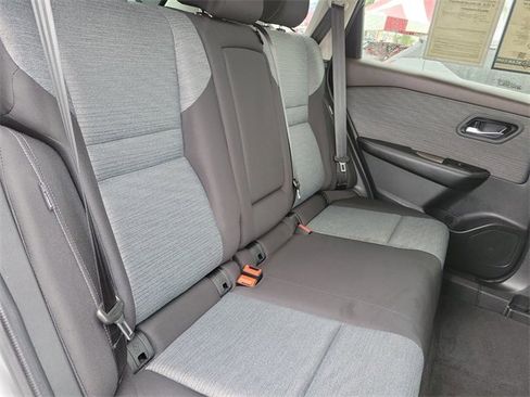 Used 2023 Nissan Rogue SV image 26