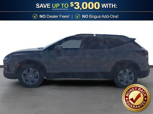 Used 2021 Chevrolet Blazer LT FWD image 2