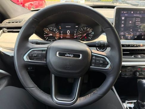 Used 2024 Jeep Compass Limited AWD/4WD image 19