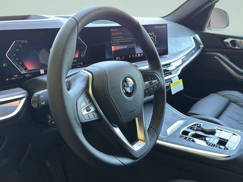 New 2026 BMW X5 xDrive40i w/ Parking Assistance Package image 13