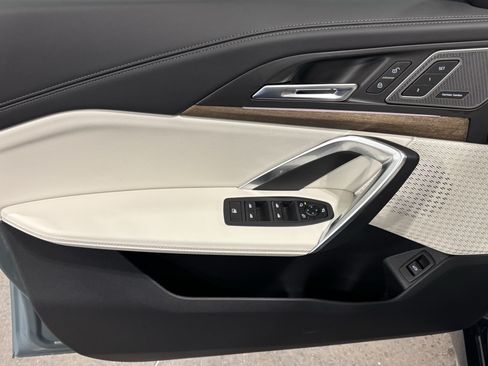 New 2027 BMW X1 xDrive28i AWD/4WD image 15