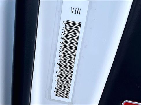 Used 2021 Bentley Bentayga image 33