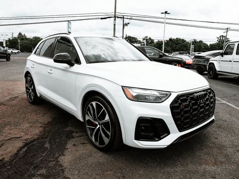 Used 2023 Audi SQ5 Premium Plus w/ Premium Plus Package AWD/4WD image 3