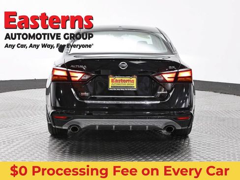 Used 2022 Nissan Altima 2.0 SR FWD image 6