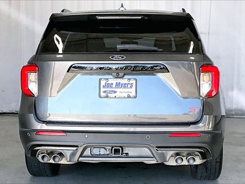 Used 2020 Ford Explorer ST w/ ST Street Pack image 3