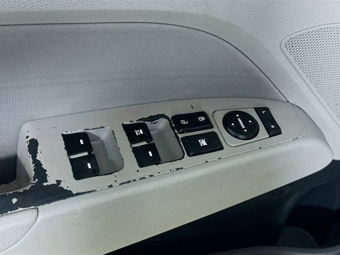 Used 2019 Hyundai Elantra SEL image 21