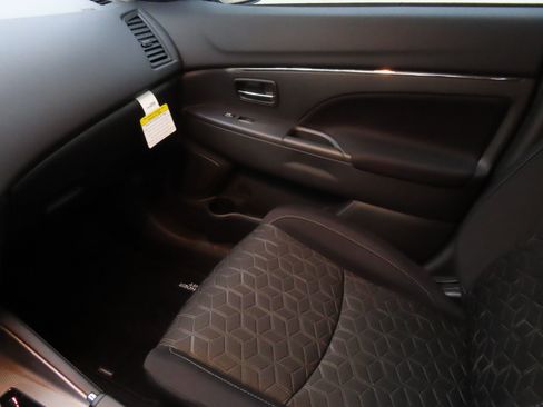 New 2025 Mitsubishi Outlander Sport ES image 18