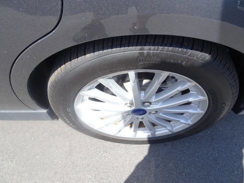 Used 2016 Ford C-MAX SEL w/ Equipment Group 302A image 11