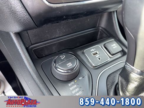 Used 2021 Jeep Cherokee Latitude Lux w/ Trailer Tow Group image 31