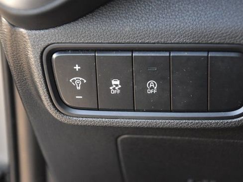 Used 2024 Kia Soul LX w/ Option Group 015 image 28