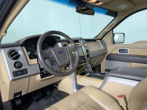 Used 2011 Ford F150 Lariat w/ Lariat Chrome Pkg image 3